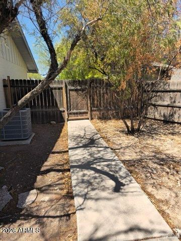 133 E DEL RIO Drive, Tempe, AZ 85282