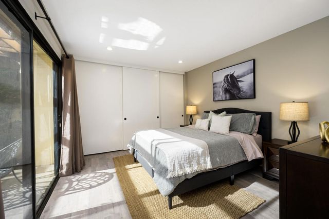 146 Las Lomas, Palm Desert, CA 92260