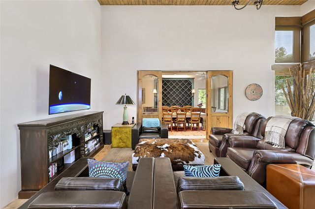 409 Brownell Howland Road, Santa Fe, NM 87501