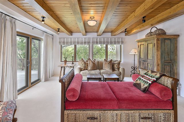409 Brownell Howland Road, Santa Fe, NM 87501