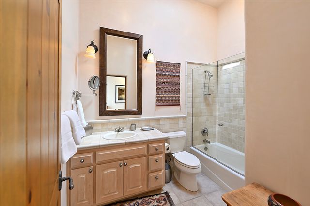 409 Brownell Howland Road, Santa Fe, NM 87501