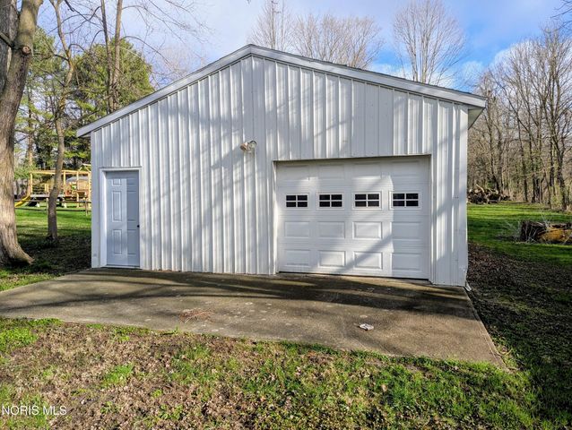 203 E Cherry Street, Liberty Center, OH 43532