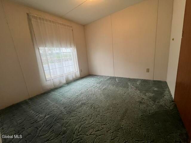52 2nd Avenue, Hadley, NY 12835
