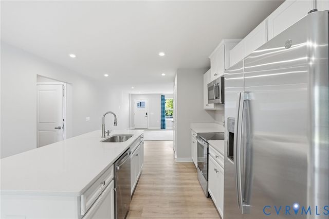 2264 Palm Ct, Sandston, VA 23150