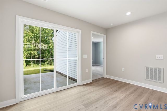 2264 Palm Ct, Sandston, VA 23150