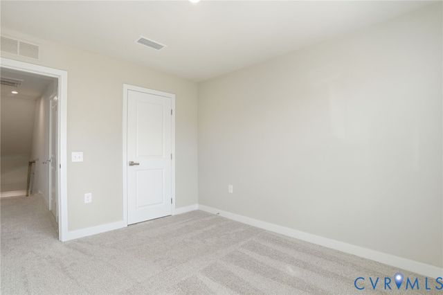 2264 Palm Ct, Sandston, VA 23150