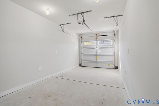 2264 Palm Ct, Sandston, VA 23150