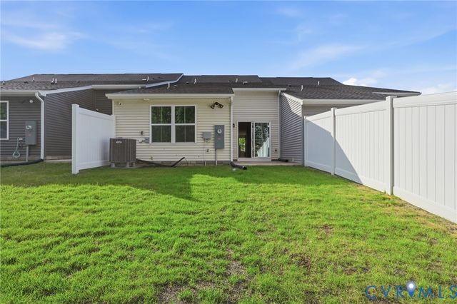 2264 Palm Ct, Sandston, VA 23150