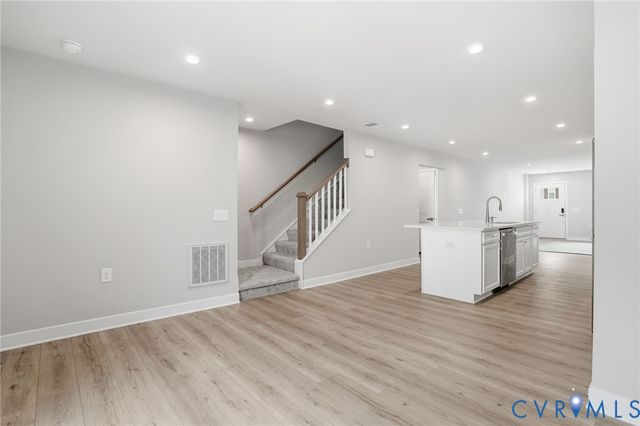 2264 Palm Ct, Sandston, VA 23150