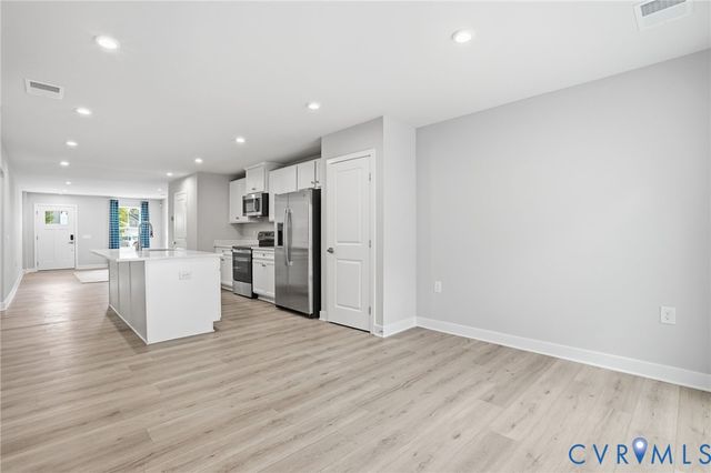 2264 Palm Ct, Sandston, VA 23150