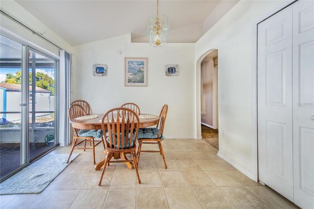 5820 ROYAL HILLS CIRCLE, Winter Haven, FL 33881