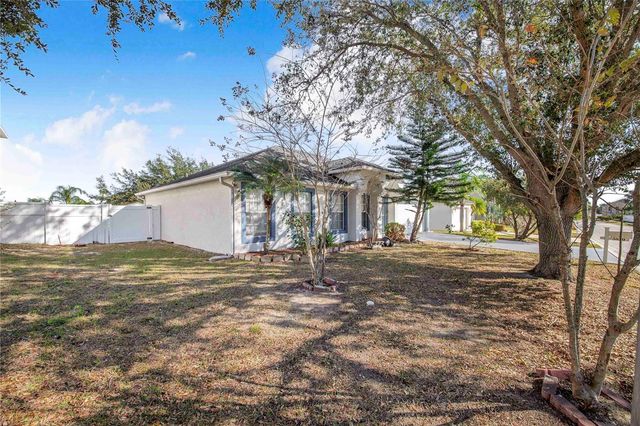 5820 ROYAL HILLS CIRCLE, Winter Haven, FL 33881