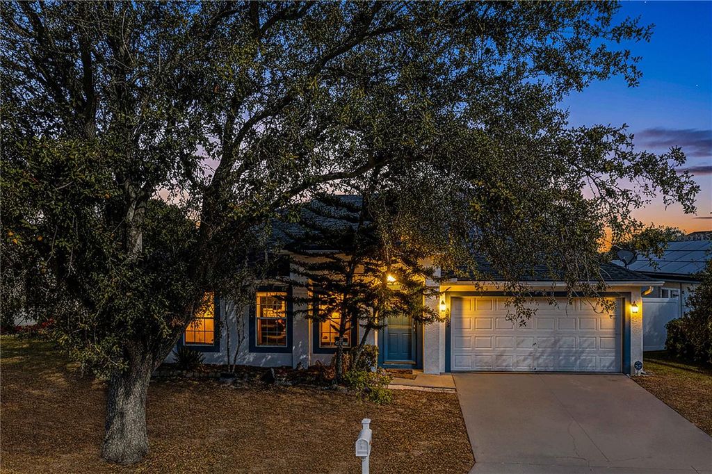 5820 ROYAL HILLS CIRCLE, Winter Haven, FL 33881