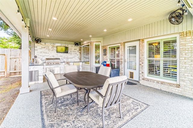 2204 Pinyon Dr, Portland, TX 78374