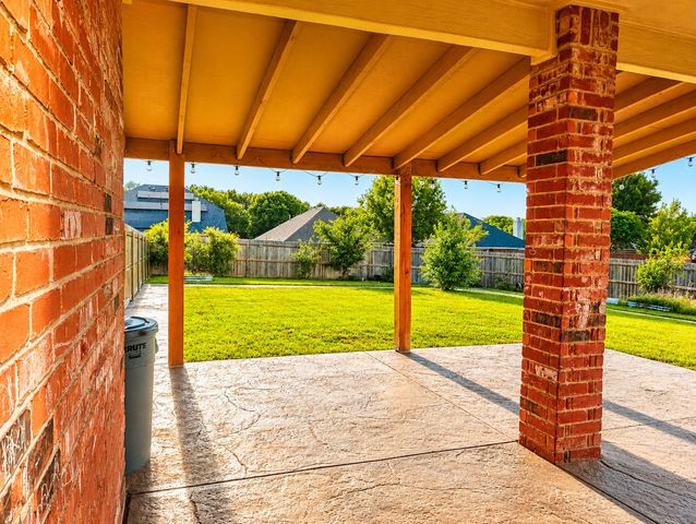 1114 Hidden Creek Drive, Allen, TX 75002