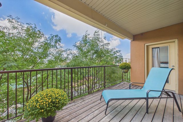 150 E Burnsville Parkway 309, Burnsville, MN 55337