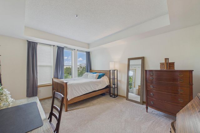 150 E Burnsville Parkway 309, Burnsville, MN 55337