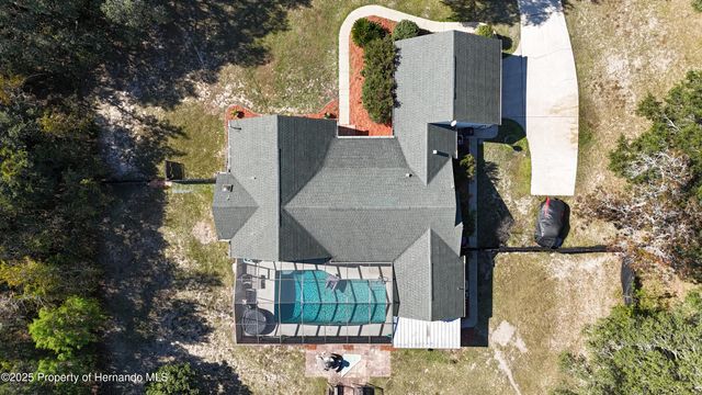 175 S Thayer Avenue, Lecanto, FL 34461
