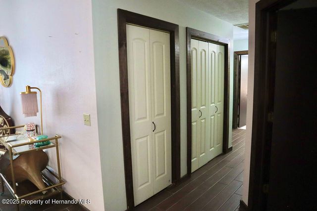 175 S Thayer Avenue, Lecanto, FL 34461