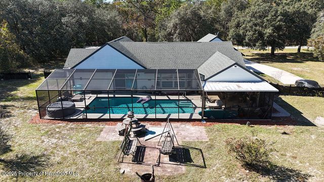 175 S Thayer Avenue, Lecanto, FL 34461