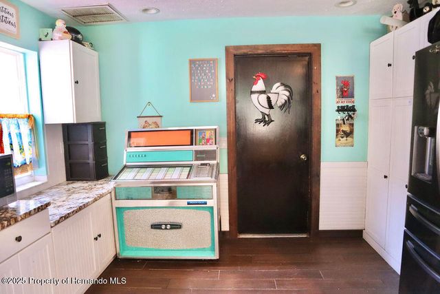 175 S Thayer Avenue, Lecanto, FL 34461