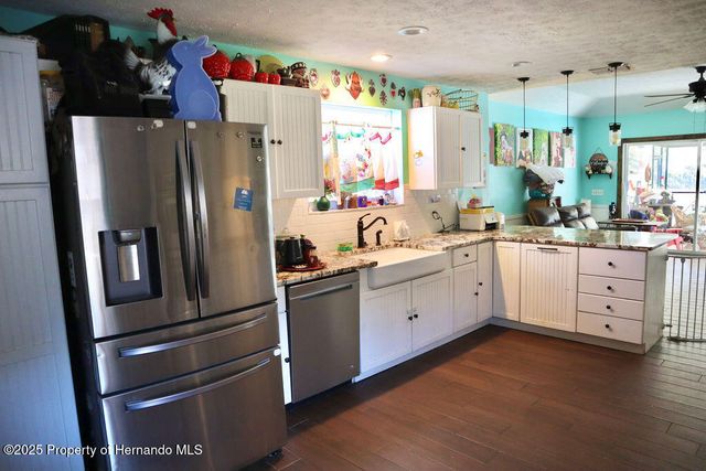 175 S Thayer Avenue, Lecanto, FL 34461