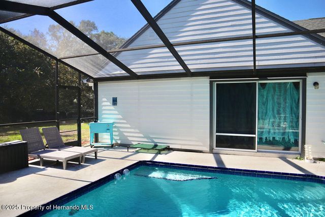 175 S Thayer Avenue, Lecanto, FL 34461