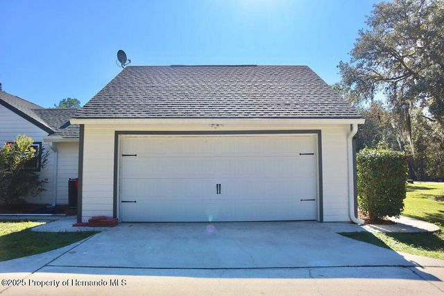 175 S Thayer Avenue, Lecanto, FL 34461