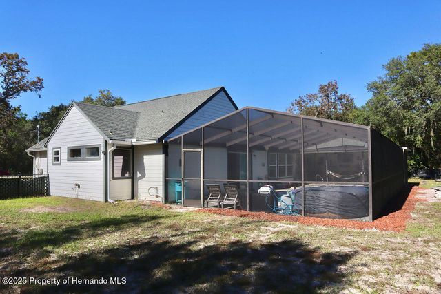 175 S Thayer Avenue, Lecanto, FL 34461