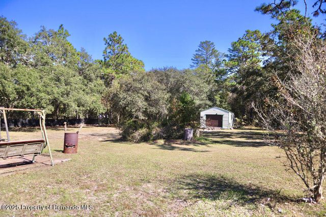 175 S Thayer Avenue, Lecanto, FL 34461