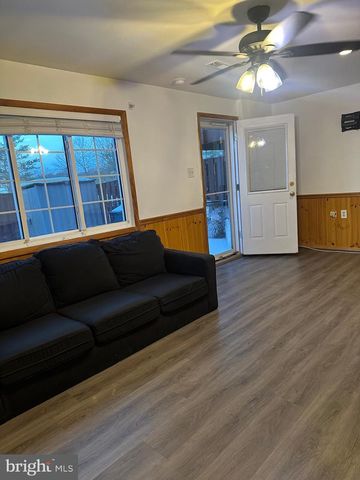 5331 LAROCHELLE CT, Alexandria, VA 22315