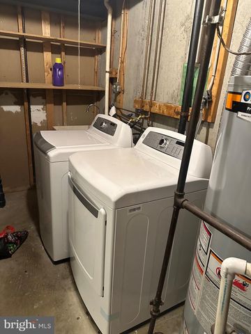 5331 LAROCHELLE CT, Alexandria, VA 22315