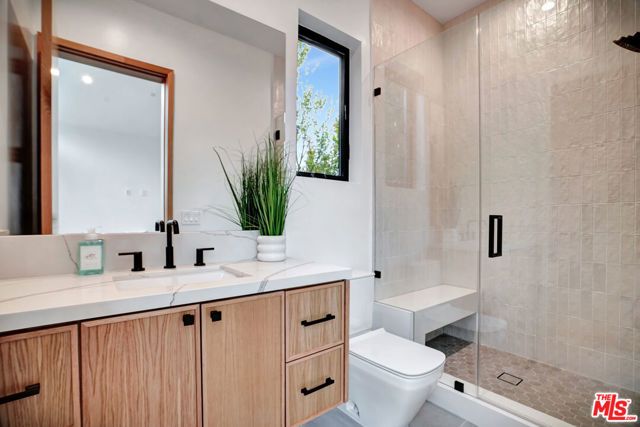 15602 Morrison Street, Sherman Oaks, CA 91403