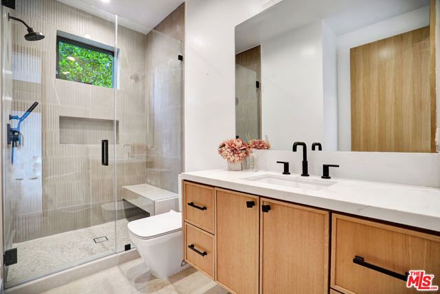 15602 Morrison Street, Sherman Oaks, CA 91403