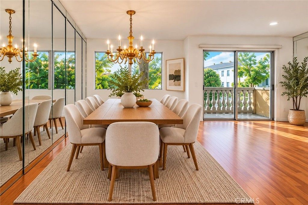 5400 Lindley Avenue 101, Encino, CA 91316 — photo 2