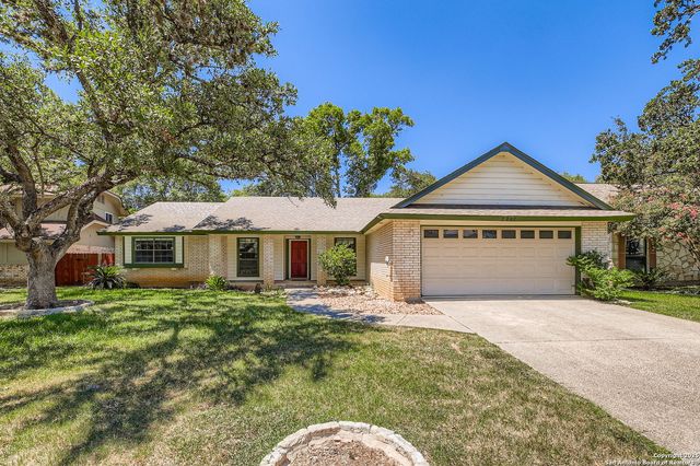 2807 Bee Cave St, San Antonio, TX 78231