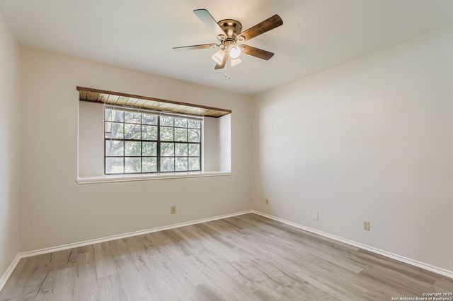 2807 Bee Cave St, San Antonio, TX 78231