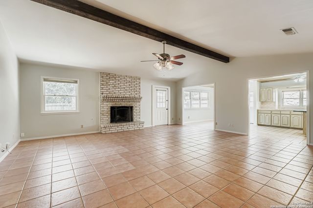 2807 Bee Cave St, San Antonio, TX 78231