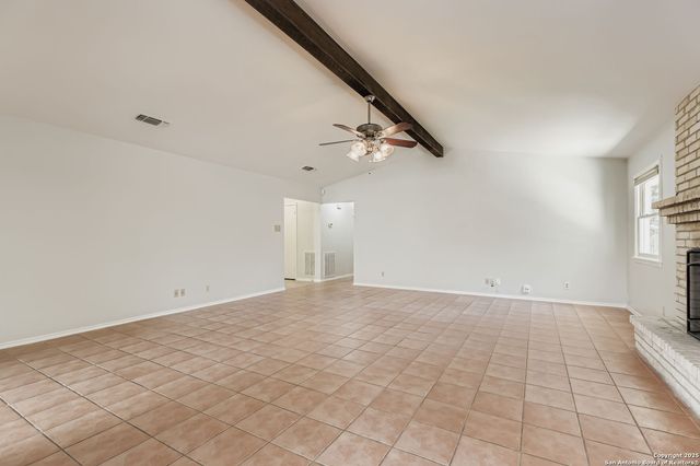 2807 Bee Cave St, San Antonio, TX 78231