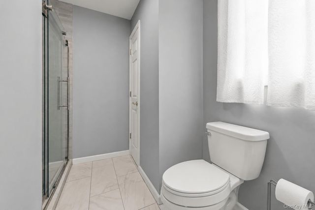 4478 Express Drive S, Ronkonkoma, NY 11779