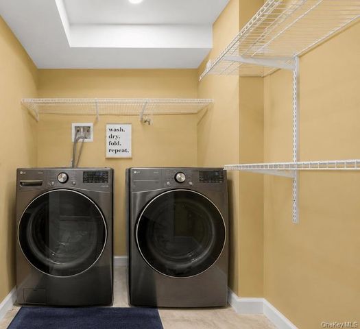4478 Express Drive S, Ronkonkoma, NY 11779