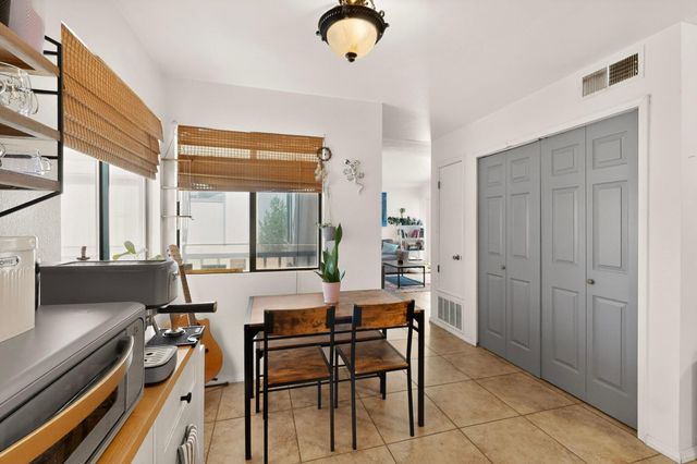 4720 Opal Drive NE, Rio Rancho, NM 87124