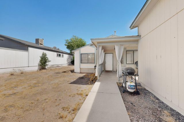 4720 Opal Drive NE, Rio Rancho, NM 87124