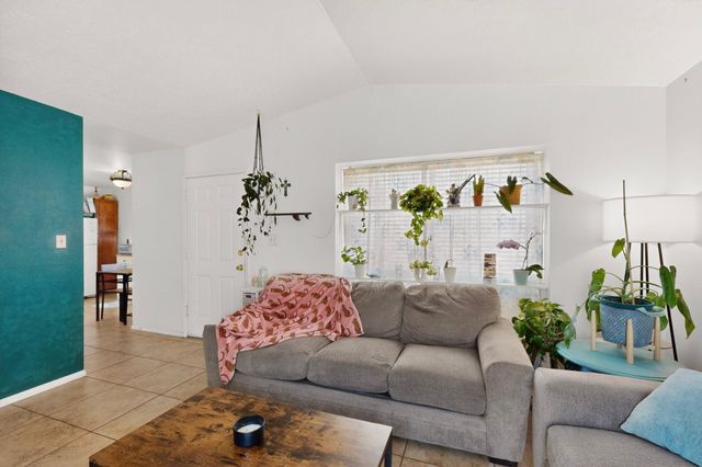 4720 Opal Drive NE, Rio Rancho, NM 87124