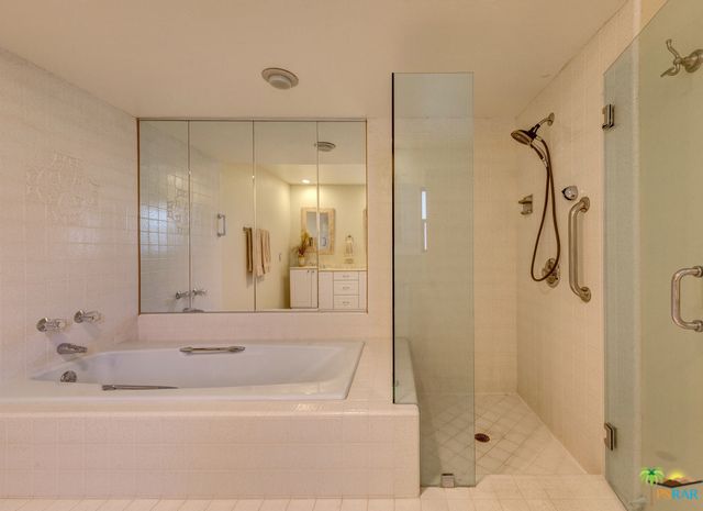 1533 E Canyon Estates Drive, Palm Springs, CA 92264