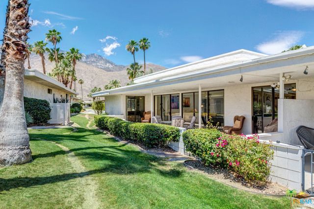 1533 E Canyon Estates Drive, Palm Springs, CA 92264