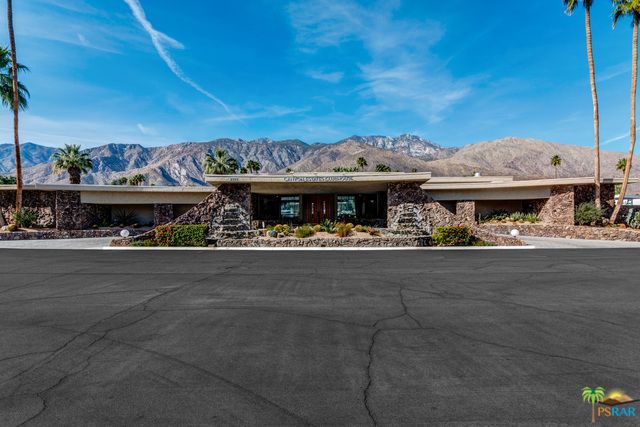 1533 E Canyon Estates Drive, Palm Springs, CA 92264
