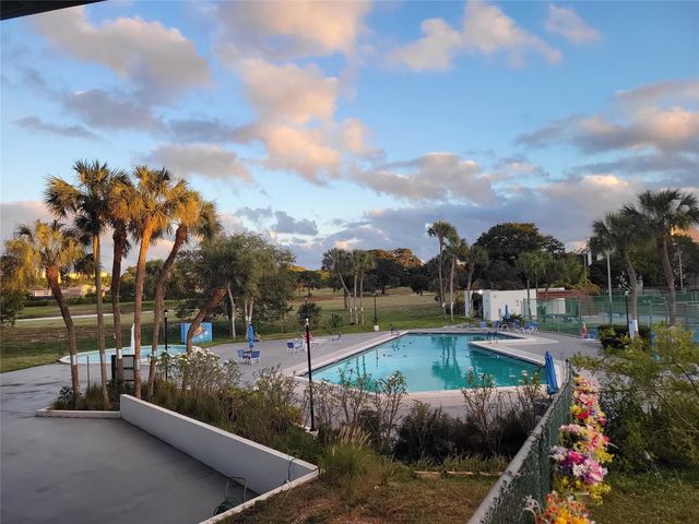 3671 Environ Boulevard 468, Lauderhill, FL 33319