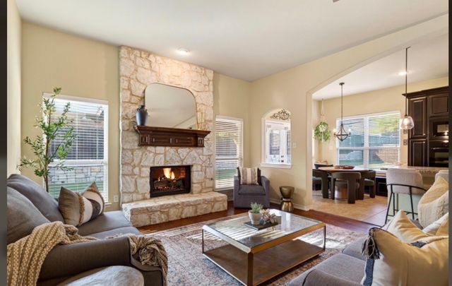 908 Hollowbrook Circle, Mckinney, TX 75072