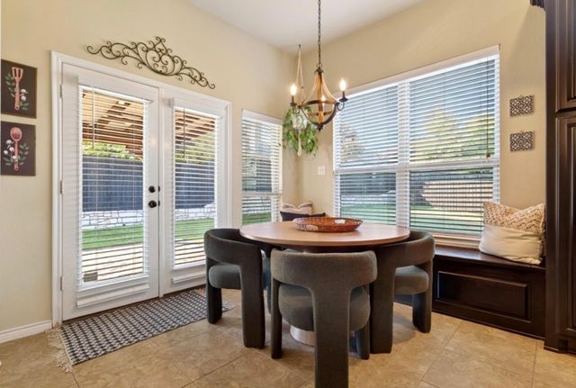 908 Hollowbrook Circle, Mckinney, TX 75072